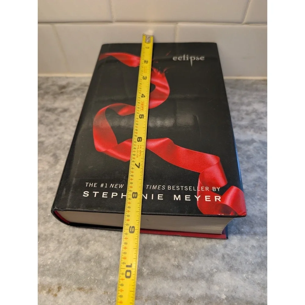 Eclipse by‎ Stephanie Meyer First Edition 2007 Hardcover with Dust Jacket